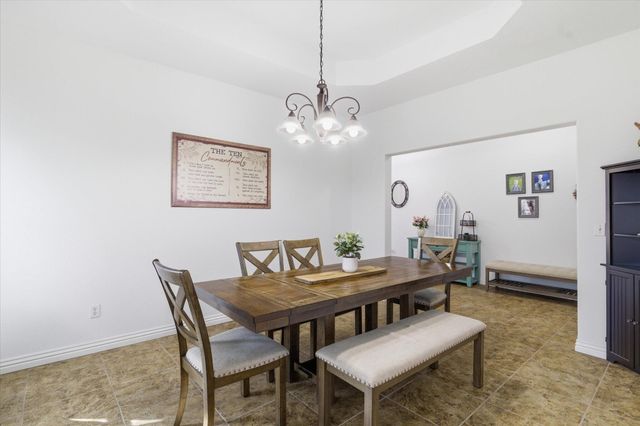 205 E Grace Street, Republic, MO 65738