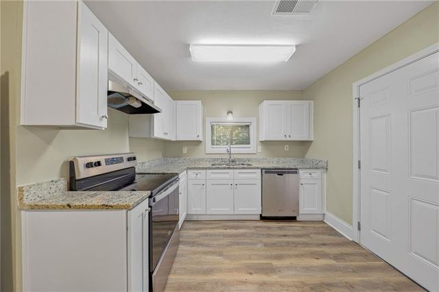 612 S Dogwood Street, Villa Rica, GA 30180
