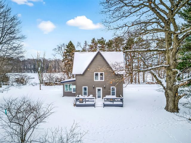 7107 W Webster Road, Montague, MI 49437