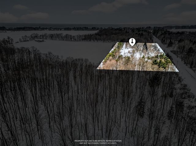 7107 W Webster Road, Montague, MI 49437