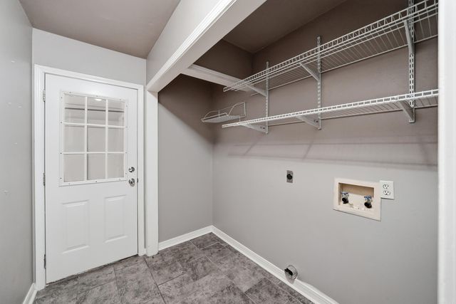 2 Tumblewood Dr, Conway, AR 72032