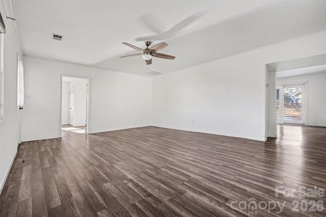 198 BUFFALO Avenue NW, Concord, NC 28025