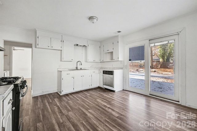 198 BUFFALO Avenue NW, Concord, NC 28025