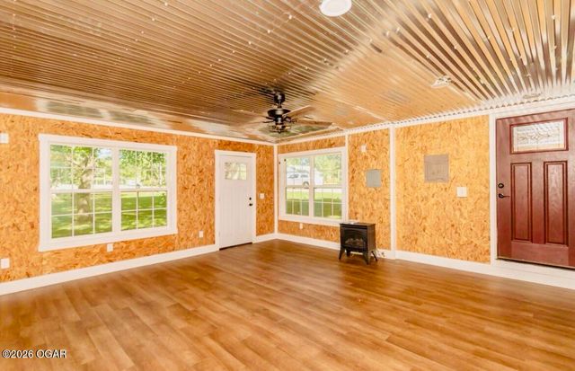 800 N Elm Street, Pierce City, MO 65723