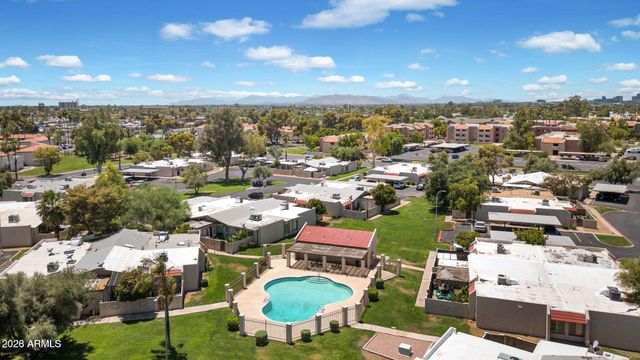 525 N MAY Street 9, Mesa, AZ 85201