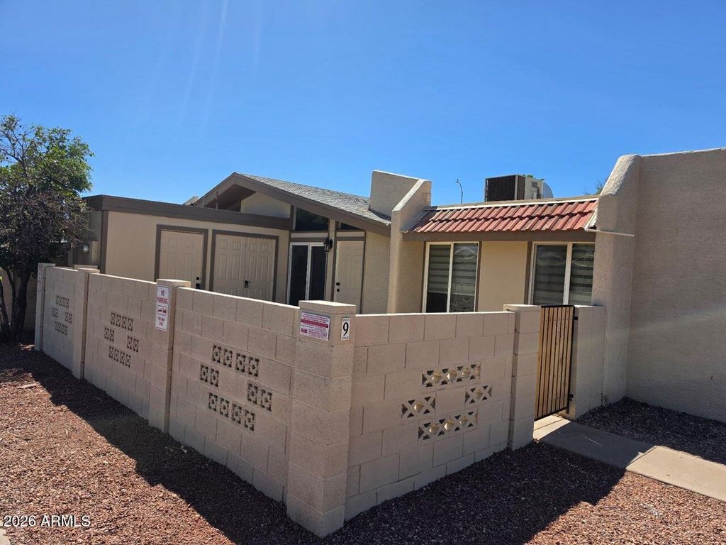 525 N MAY Street 9, Mesa, AZ 85201 — photo 2