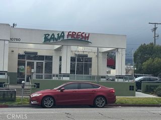 10760 Riverside Drive, Hollywood, CA 91602