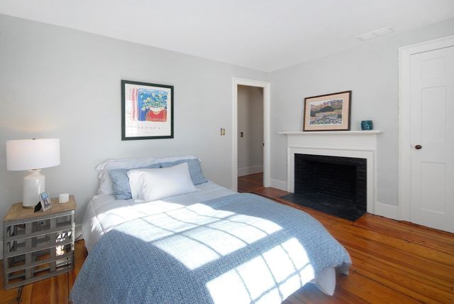 62 Main Street, Westford, MA 01886