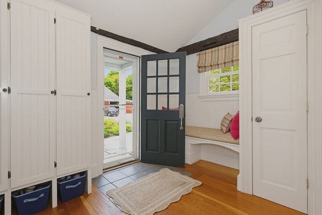 62 Main Street, Westford, MA 01886