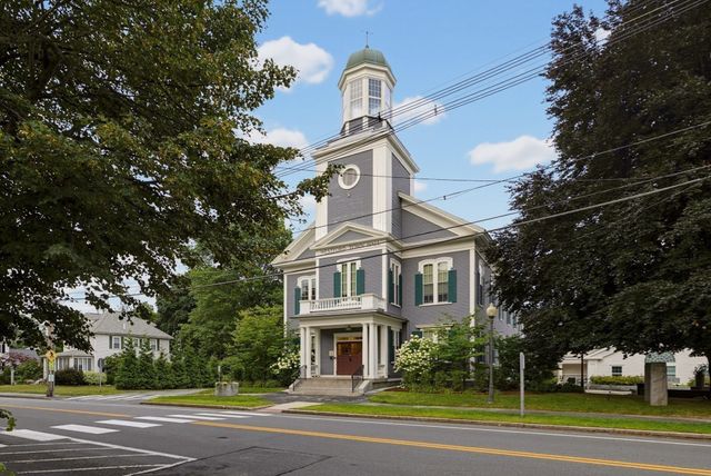 62 Main Street, Westford, MA 01886