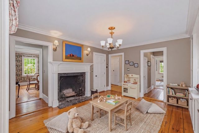 62 Main Street, Westford, MA 01886