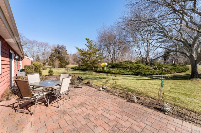 506 Drew Drive, Saint James, NY 11780