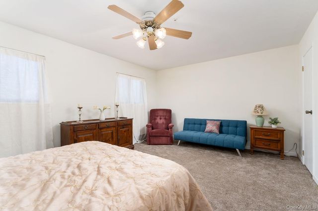 506 Drew Drive, Saint James, NY 11780