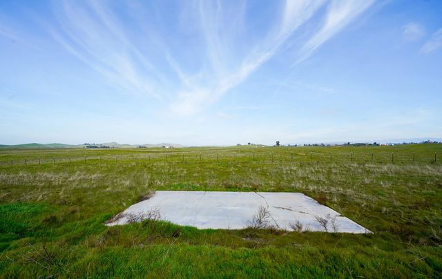 35099 Heiskell Drive, Raymond, CA 93653