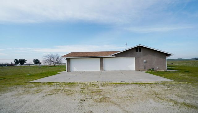 35099 Heiskell Drive, Raymond, CA 93653