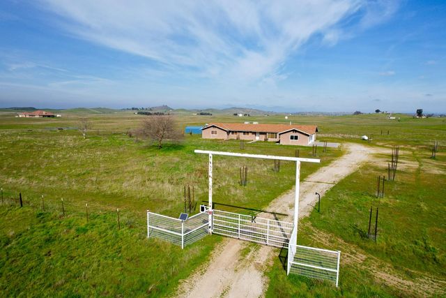 35099 Heiskell Drive, Raymond, CA 93653