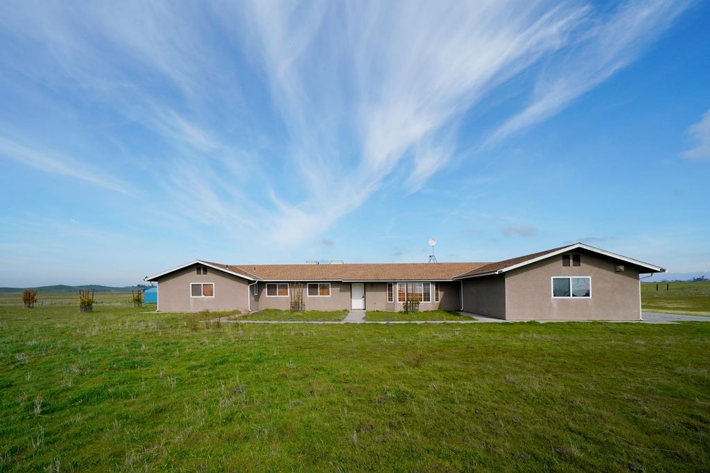 35099 Heiskell Drive, Raymond, CA 93653