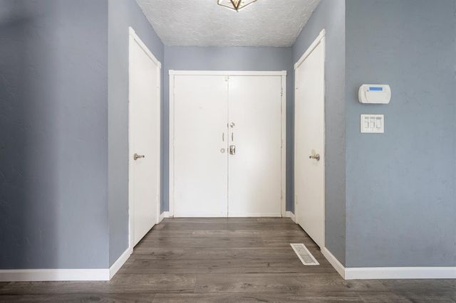 1305 Quail Hollow Drive, Norman, OK 73072