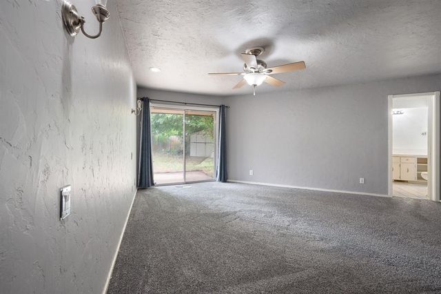 1305 Quail Hollow Drive, Norman, OK 73072