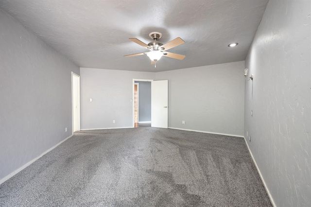 1305 Quail Hollow Drive, Norman, OK 73072