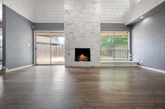 1305 Quail Hollow Drive, Norman, OK 73072
