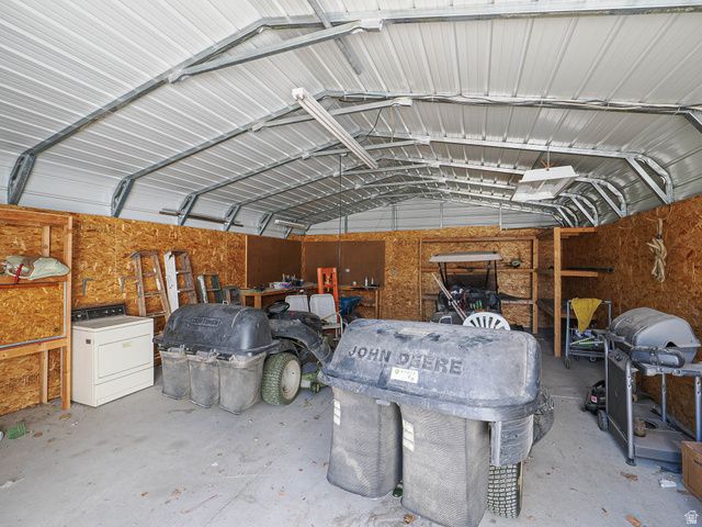 12366 S MOUNTAIN VIEW DR, Riverton, UT 84065