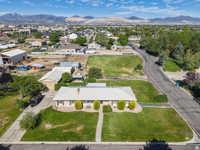 12366 S MOUNTAIN VIEW DR, Riverton, UT 84065