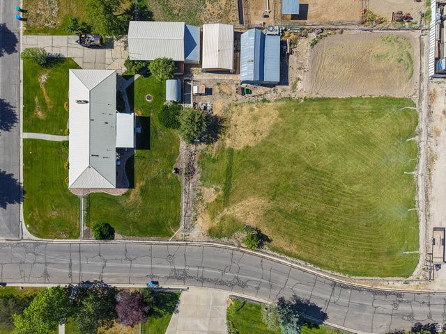 12366 S MOUNTAIN VIEW DR, Riverton, UT 84065