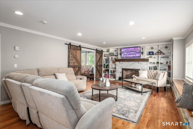 52 South Kent Road, New Milford, CT 06755