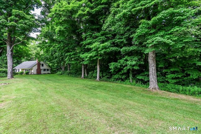 52 South Kent Road, New Milford, CT 06755