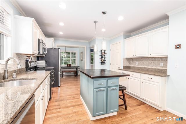 52 South Kent Road, New Milford, CT 06755