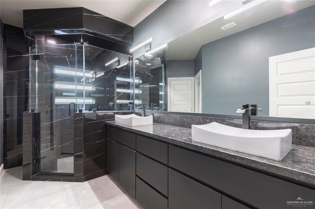 3411 Cozumel Lane, Weslaco, TX 78596
