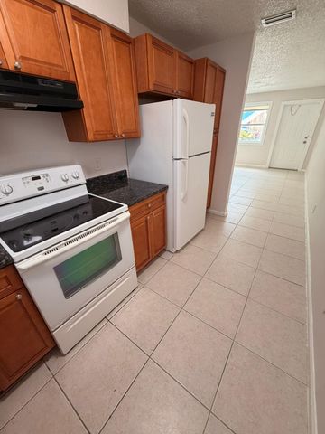 1618 W 26th Court A, Riviera Beach, FL 33404