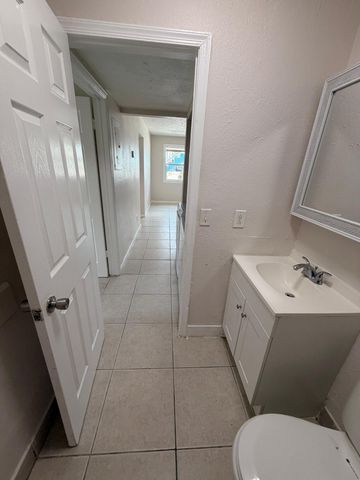 1618 W 26th Court A, Riviera Beach, FL 33404