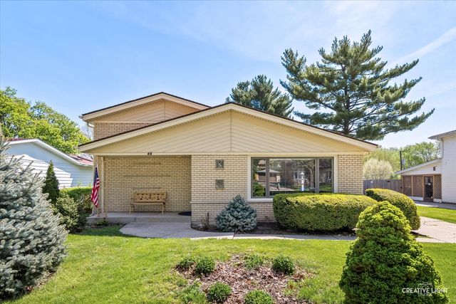 45 Concord Avenue, South Elgin, IL 60177