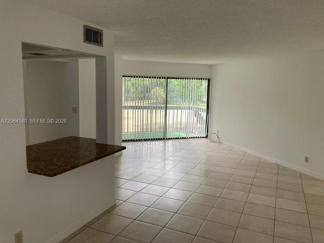 1950 N Congress Avenue 209, West Palm Beach, FL 33401