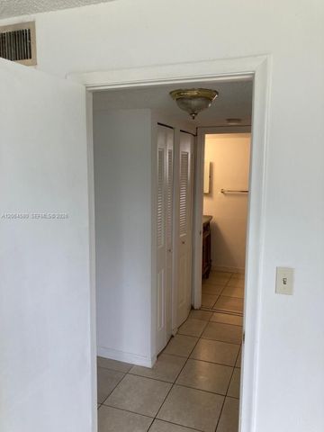 1950 N Congress Avenue 209, West Palm Beach, FL 33401