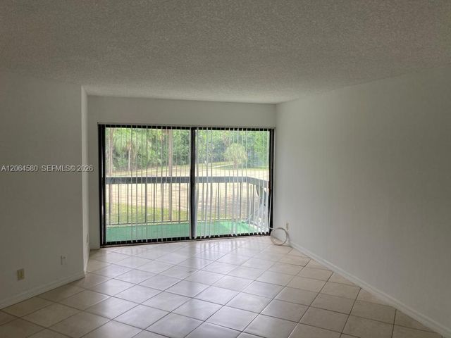 1950 N Congress Avenue 209, West Palm Beach, FL 33401