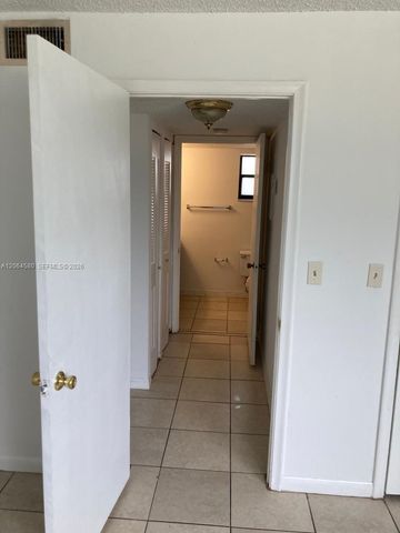 1950 N Congress Avenue 209, West Palm Beach, FL 33401