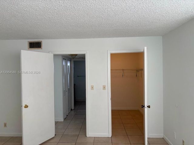 1950 N Congress Avenue 209, West Palm Beach, FL 33401