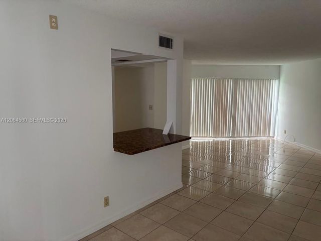 1950 N Congress Avenue 209, West Palm Beach, FL 33401
