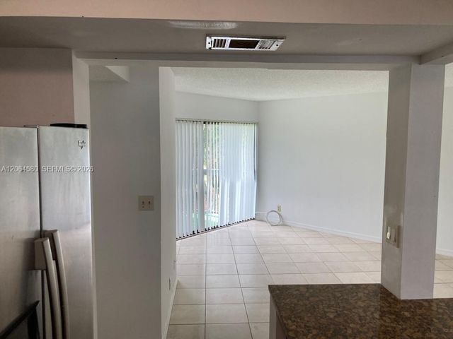 1950 N Congress Avenue 209, West Palm Beach, FL 33401