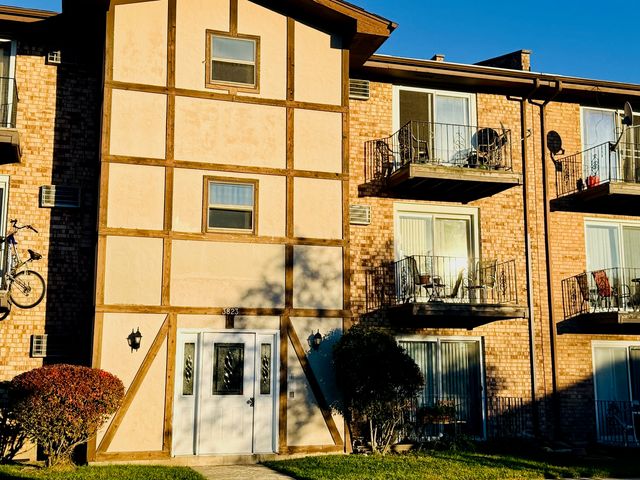 3823 W 123rd Street 302, Alsip, IL 60803