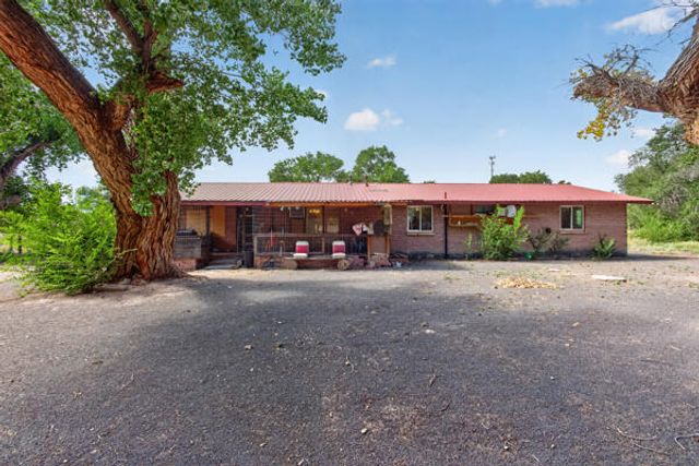 11 Jean Lane, Peralta, NM 87042