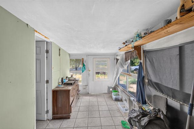 11 Jean Lane, Peralta, NM 87042