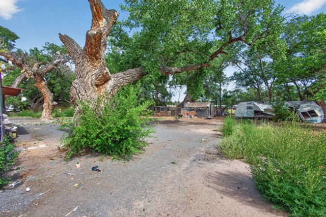 11 Jean Lane, Peralta, NM 87042