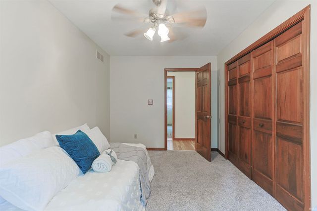 10333 Dunn Road, Osceola, IN 46561