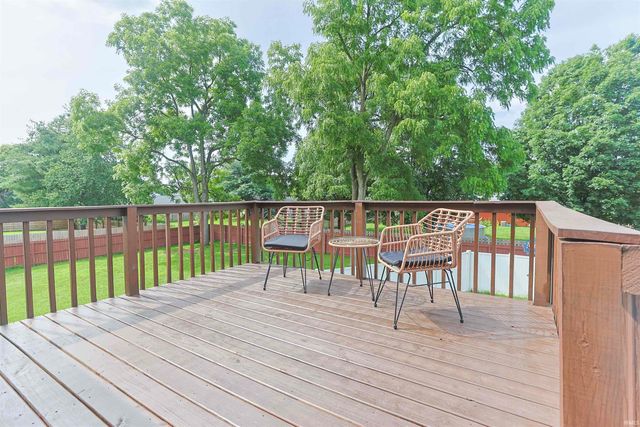 10333 Dunn Road, Osceola, IN 46561