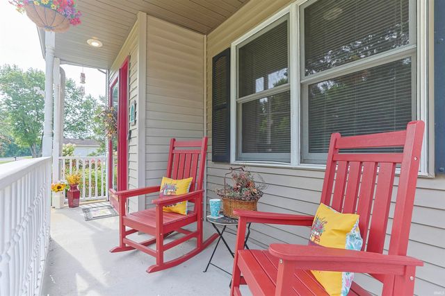 10333 Dunn Road, Osceola, IN 46561