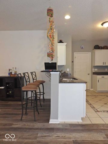 15497 Sandlands Circle, Noblesville, IN 46060